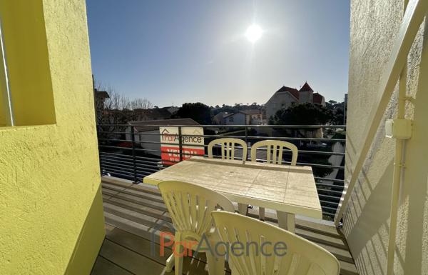 T2 DUPLEX 34.54 m2 PLAGE ET CENTRE A PIED
