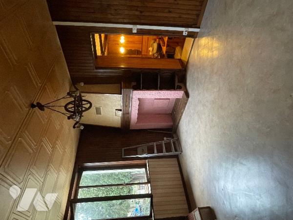 MAISON MITOYENNE DES DEUX COTES A RENOVER