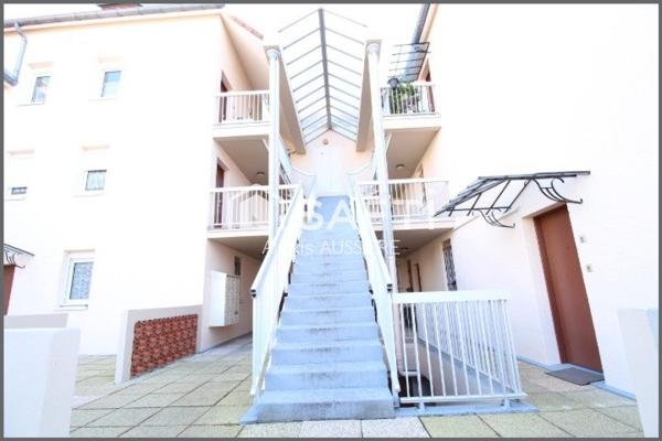 APPARTEMENT  DUPLEX 70 M2 A DEUX PAS DU METRO LIGNE 11