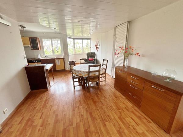 Appartement 4 pièce(s) 97 m2 proche Odyssud