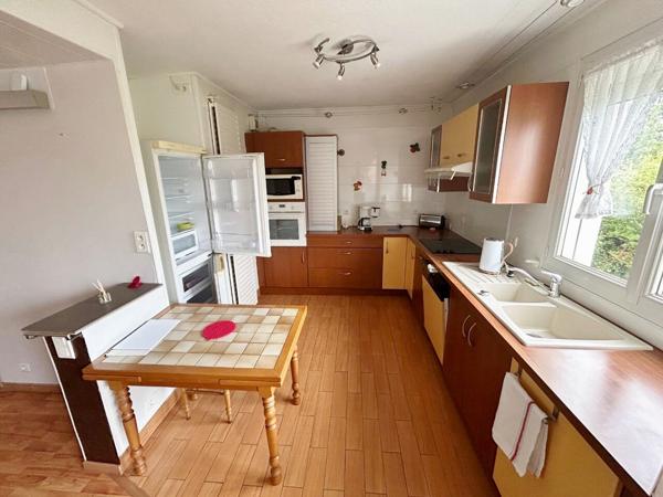 Appartement 4 pièce(s) 97 m2 proche Odyssud