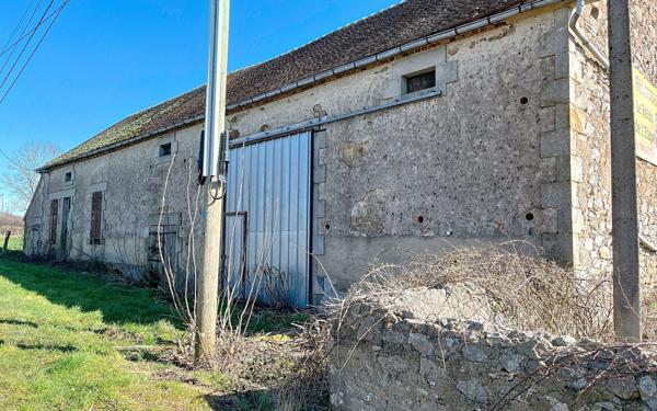 Maison à vendre    1 pièce •  Montmarault