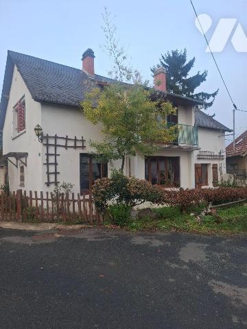 Maison à Vendre à Menetou-Salon (18510) dans le Cher (18)

Cette maison, construite en 1948, ...