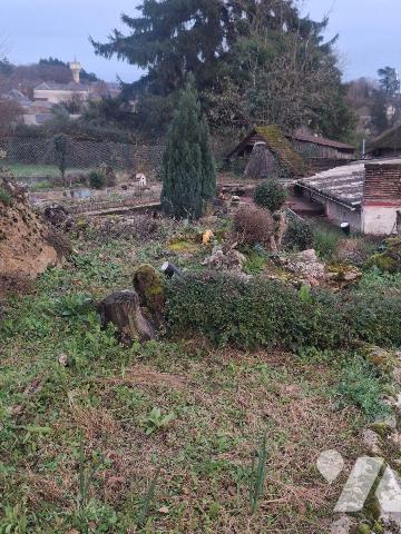 Maison à Vendre à Menetou-Salon (18510) dans le Cher (18)

Cette maison, construite en 1948, ...