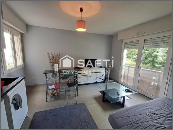 Studio à proximité des commerces et arrêt de bus