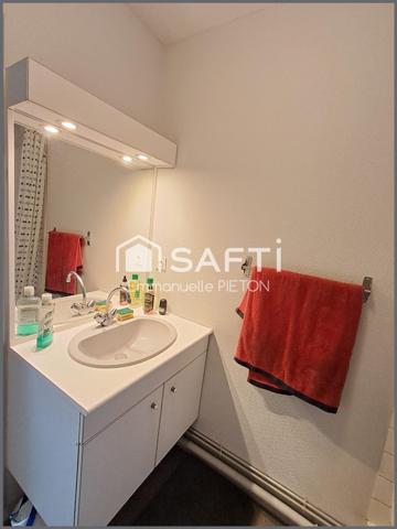 Studio à proximité des commerces et arrêt de bus