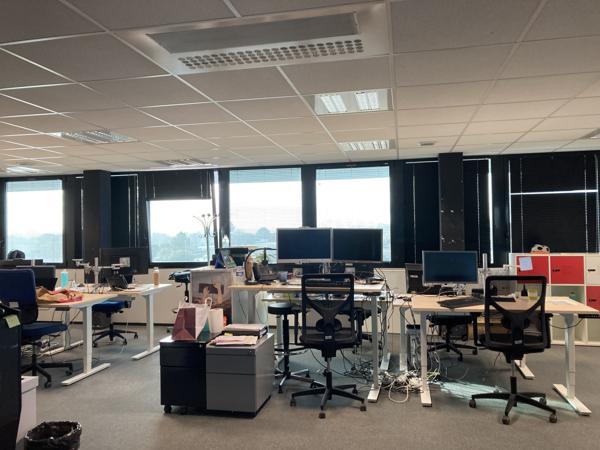 Bureaux à louer 2 612 m² à Gradignan proche A63 et rocade