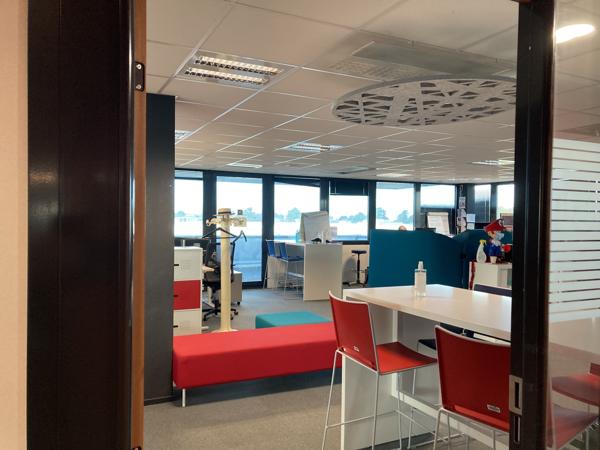 Bureaux à louer 2 612 m² à Gradignan proche A63 et rocade