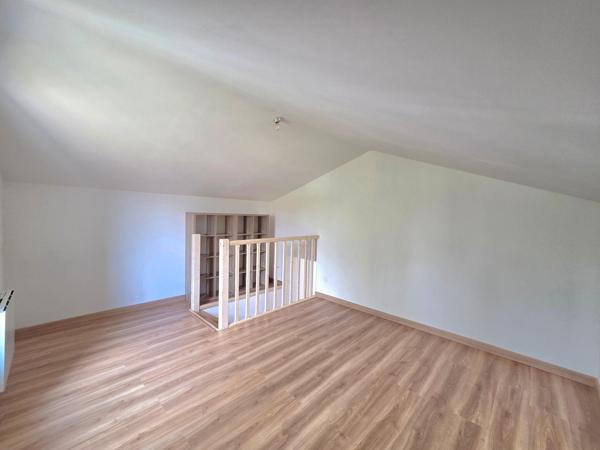 Maison 70m2, deux chambres, terrain 850 m2