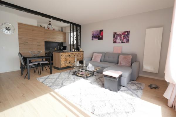 Royan ! Les pins d’abord, la mer ensuite…