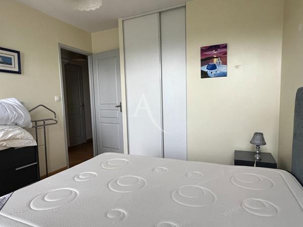 Maison Saintes à louer meublé de 60m² habitable.