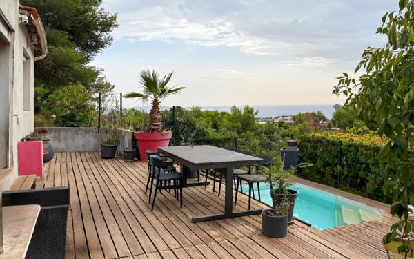 Maison à vendre    2 pièces • 67,17 m2 Marseille 16