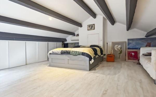 Maison à vendre    2 pièces • 67,17 m2 Marseille 16