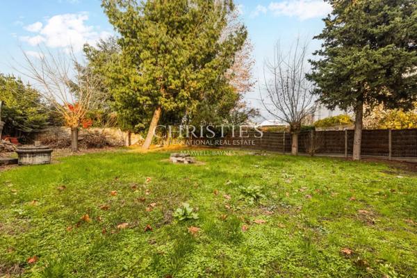 Bouscat – Chartreuse avec garage et grand jardin