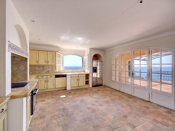 Vente Bastide Saint-Raphaël 7 Pièces 390 m²