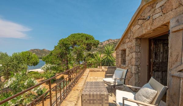 Vente Villa de luxe Porto-Vecchio 6 Pièces 250 m²