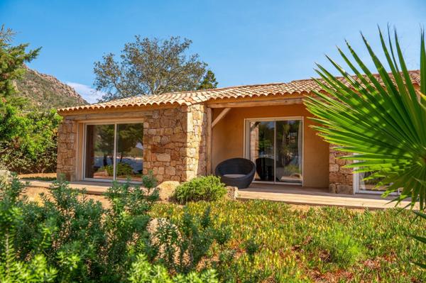 Vente Villa de luxe Porto-Vecchio 6 Pièces 250 m²