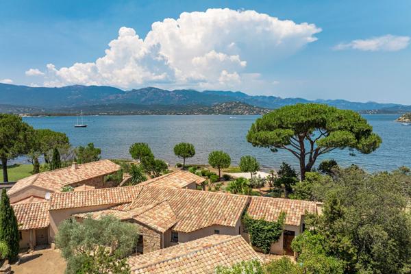 Vente Villa de luxe Porto-Vecchio 6 Pièces 250 m²