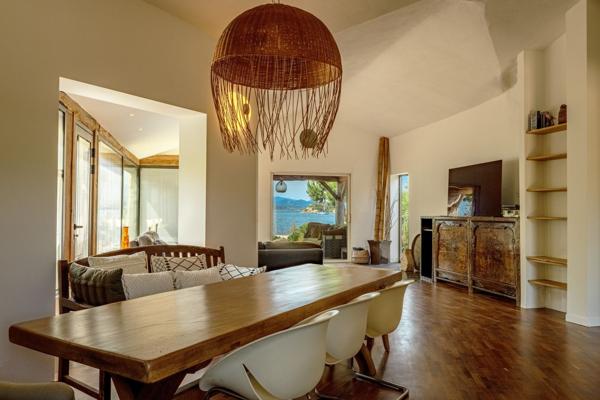 Vente Villa de luxe Porto-Vecchio 6 Pièces 250 m²
