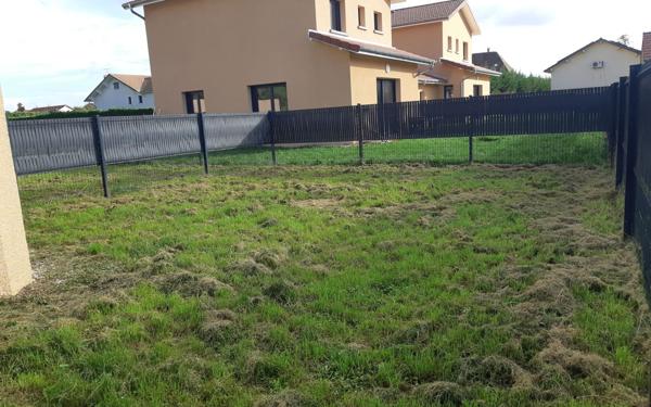 Maison à louer    3 pièces •  Saint-Hilaire-de-la-Côte