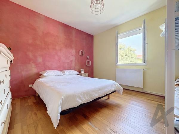 LENTILLY – Vue panoramique imprenable jusqu’à Fourvière pour cette vaste maison familiale