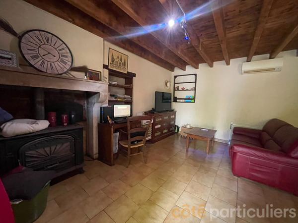 Vente
                Maison139,38 m² - 5 Pièces -
                    ORCENAIS (18200)