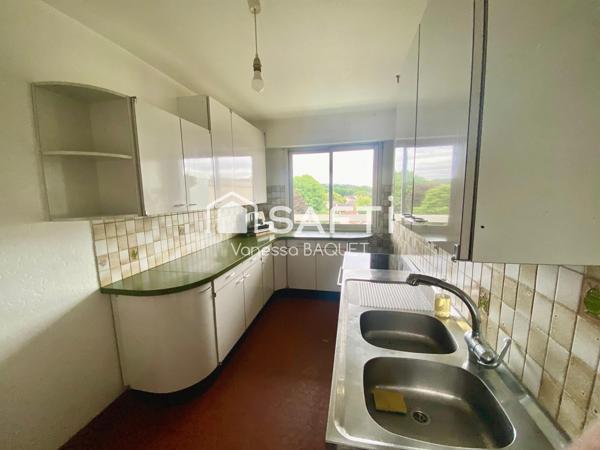 Rare sur le secteur : duplex 6 pièces avec extérieurs et stationnement