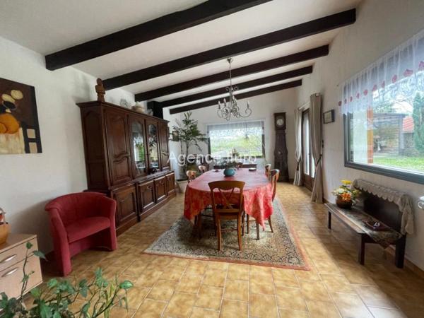 Maison - Proximite oloron-sainte-marie - Réf.:205400 EXCLUSIVITE - VALLEE DE JOSBAIG - AU CALME, CHARMANTE MAISON FAMILIALE T5 AU FORT POTENTIEL AVEC GRANDE GRANGE - (BAISSE DE PRIX)