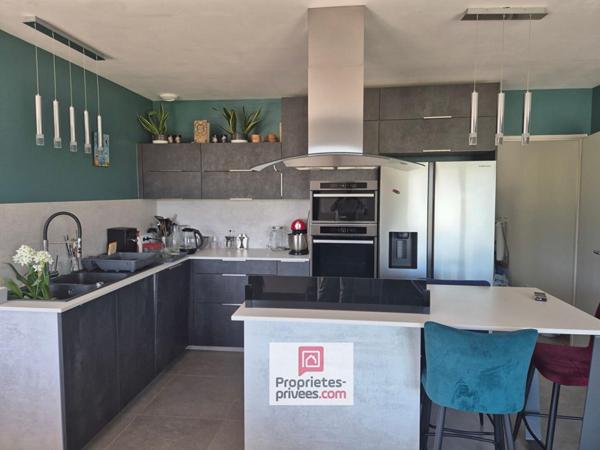 Maison récente, à Cauneille près de Peyrehorade, niveau gamme supérieur