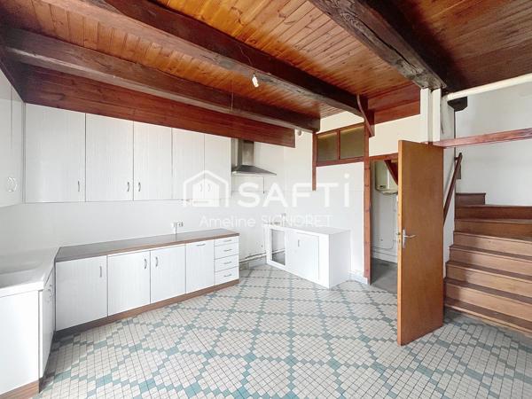 Maison de 3 Chambres à rénover - La Madeleine