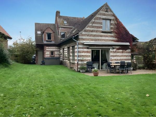 Maison individuelle Villeneuve-d'Ascq 249 m²