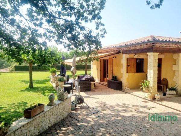 Draguignan villa F6 197m² piscine garage terrasse 795000€ crn2373 DPE A Draguignan (83300)
