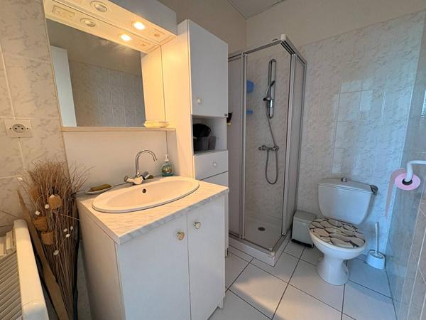 APPARTEMENT à VAUX SUR MER