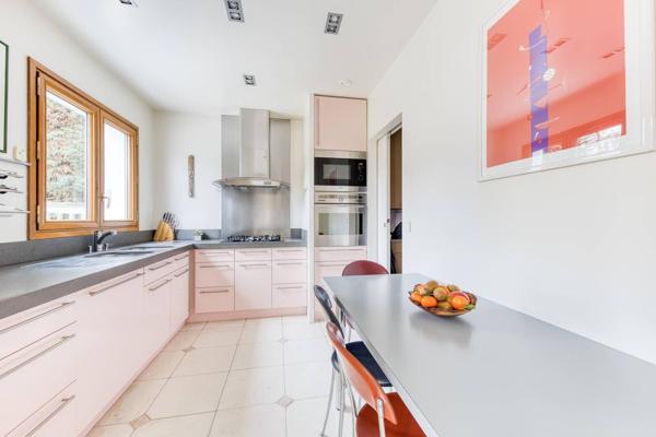 Maison Pontault Combault 7 pièce(s) 187,7 m2