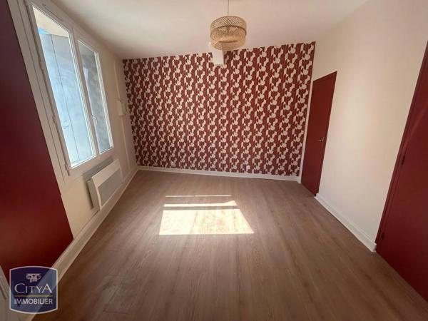 Appartement à louer 2 pièces 31.42m² Agen (47000)