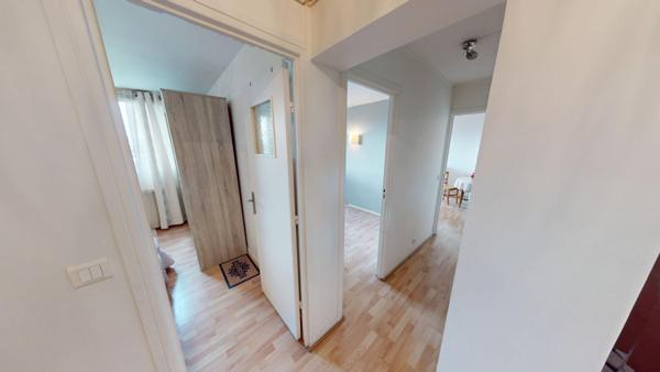 EXCLUSIVITÉ GUY HOQUET Appartement 3 pièces lumineux à Ivry-sur-Seine (55 m²)