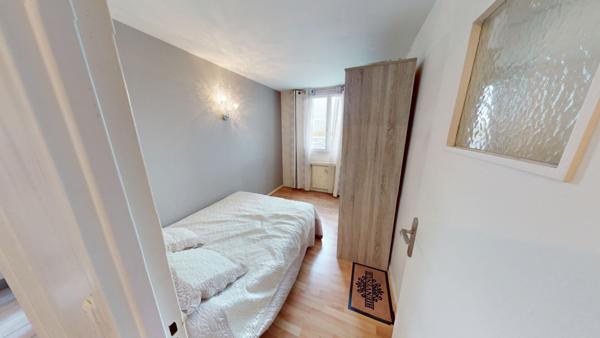 EXCLUSIVITÉ GUY HOQUET Appartement 3 pièces lumineux à Ivry-sur-Seine (55 m²)