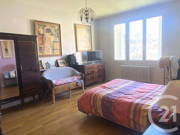 Maison à vendre  9 pièces - 233 m 2   BEAUVAIS  - 60