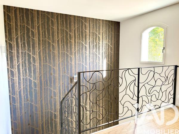 Maison à vendre 8 pièces 240 m² Saint-Didier-au-Mont-d'Or