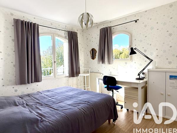 Maison à vendre 8 pièces 240 m² Saint-Didier-au-Mont-d'Or