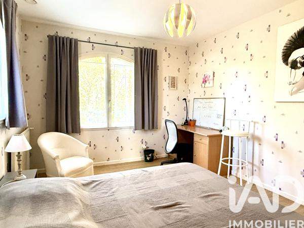 Maison à vendre 8 pièces 240 m² Saint-Didier-au-Mont-d'Or