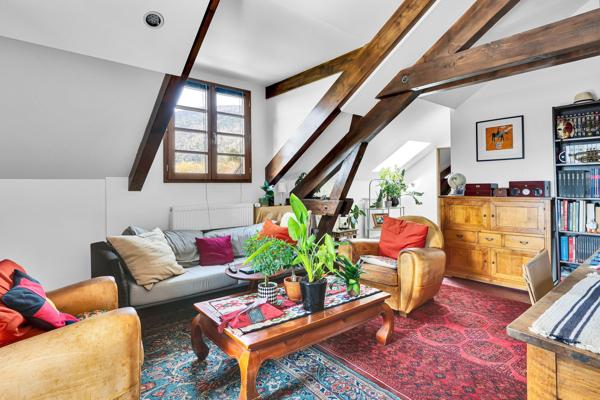 Vente Maison de ville Gex 12 Pièces 420 m²