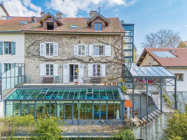 Vente Maison de ville Gex 12 Pièces 420 m²