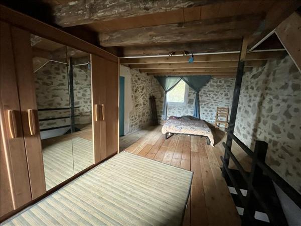 Maison à vendre |  Sainte-Feyre |  5 pièces | 133 m²