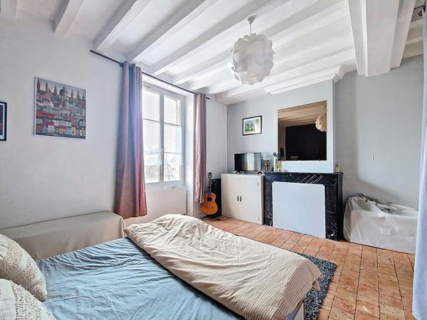 Maison Bauge 4 pièce(s) 93 m2