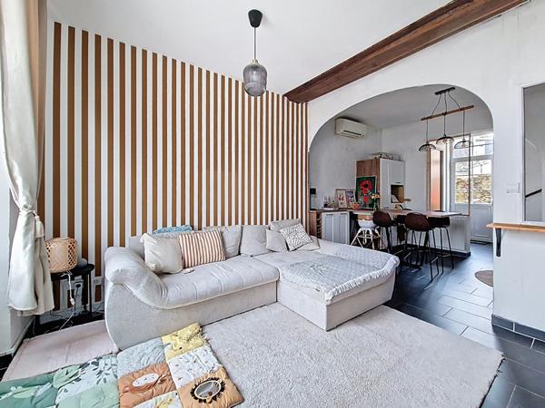 Maison Bauge 4 pièce(s) 93 m2