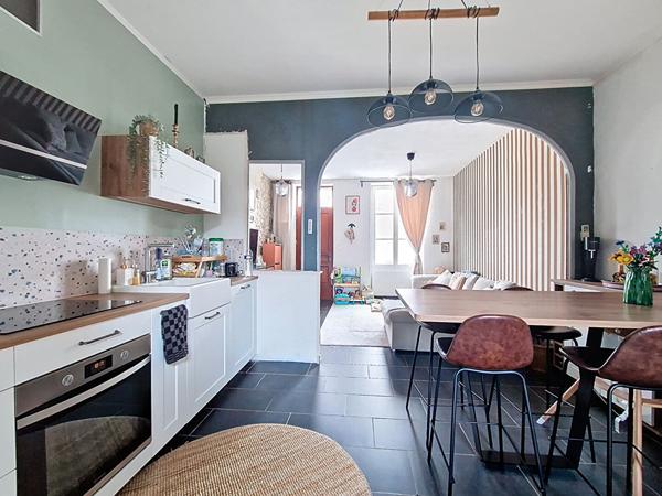 Maison Bauge 4 pièce(s) 93 m2