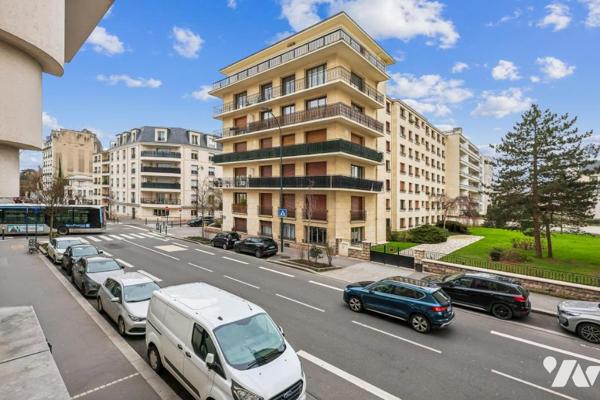 Saint-Mandé - Appartement traversant de 54,68 m² aux vues dégagées 