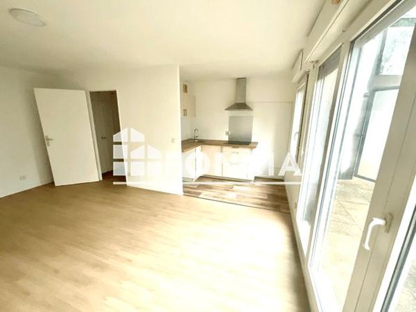 Appartement 2 pièces T2 F2 42.78 m² à Rosny-sous-bois 93110 à vendre