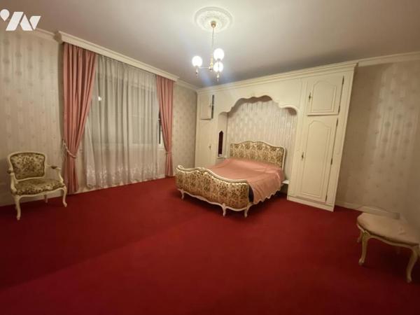 A VENDRE - PAVILLON - ERNEE 